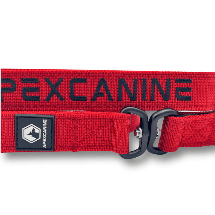 ApexCanine 1.4m Tactical Swivel Dog Lead - Burgundy- close up photo showing details 