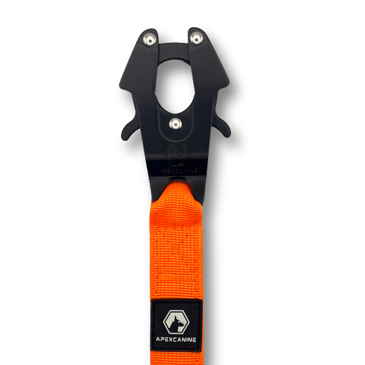 ApexCanine 1.4m Tactical Swivel Dog Lead -  In colour Orange - photo on white background